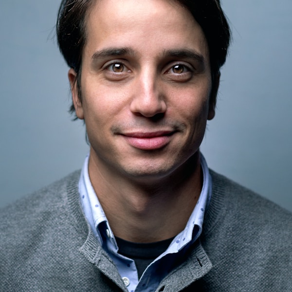 Lukas — Senior Barber